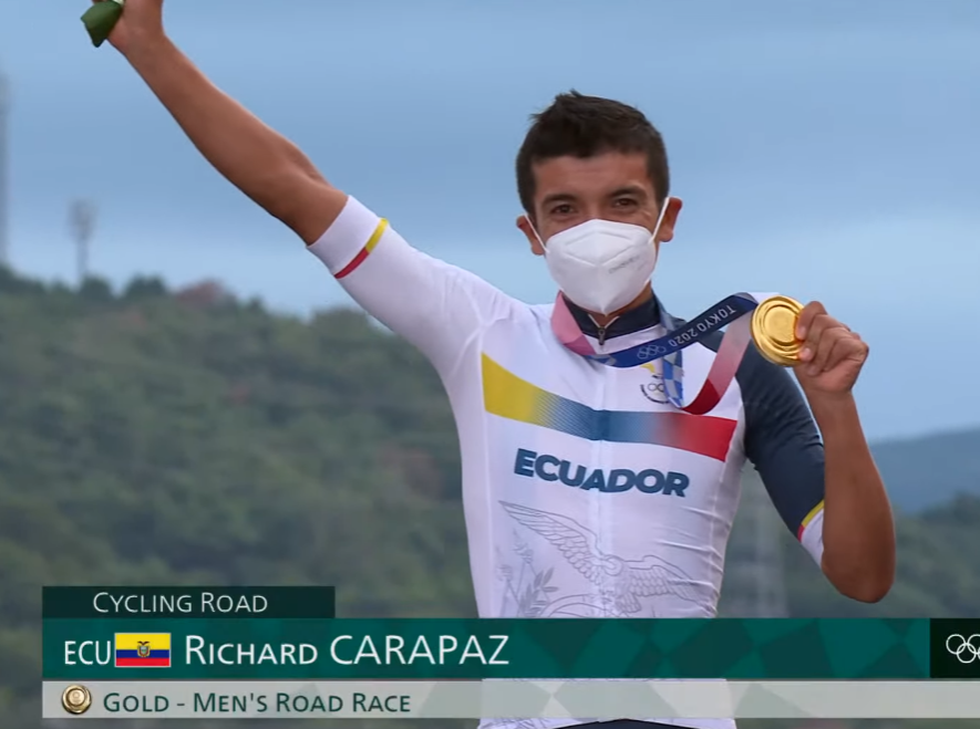 Ciclismo de Ruta: el ecuatoriano Carapaz es campeón olímpico