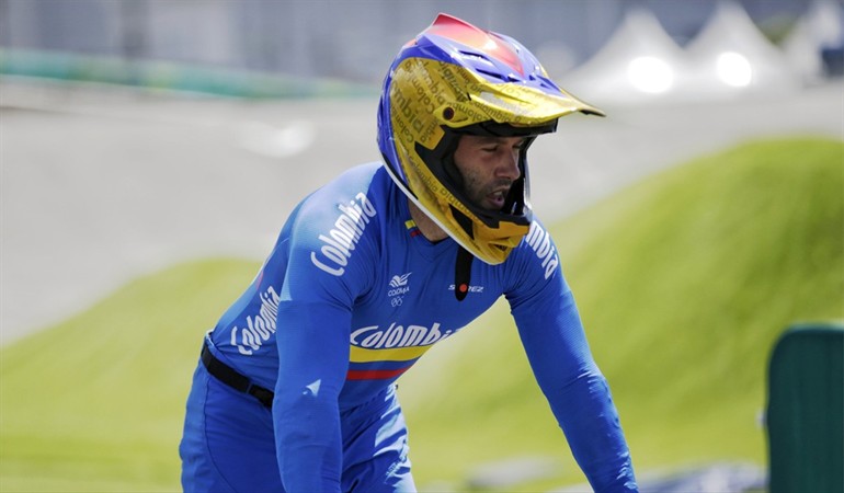 BMX – Pelluard y Ramírez de Colombia, Torres de Argentina y Campo de Ecuador, a las semis