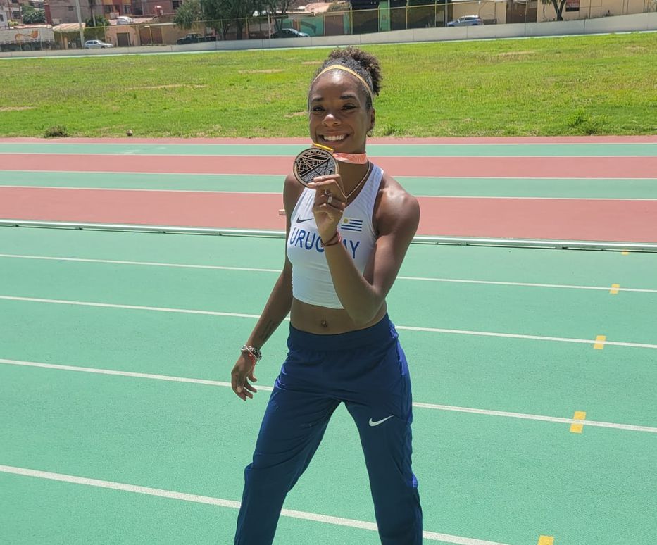 Deborah Rodríguez ganó el oro en 800 metros en el Sudamericano Indoor