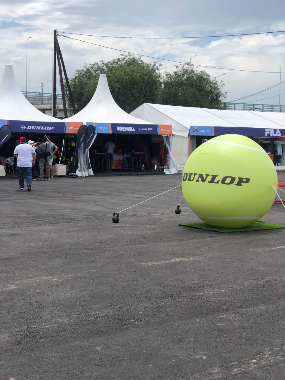 Dunlop presenta el modelo ATP en el 250 de Córdoba