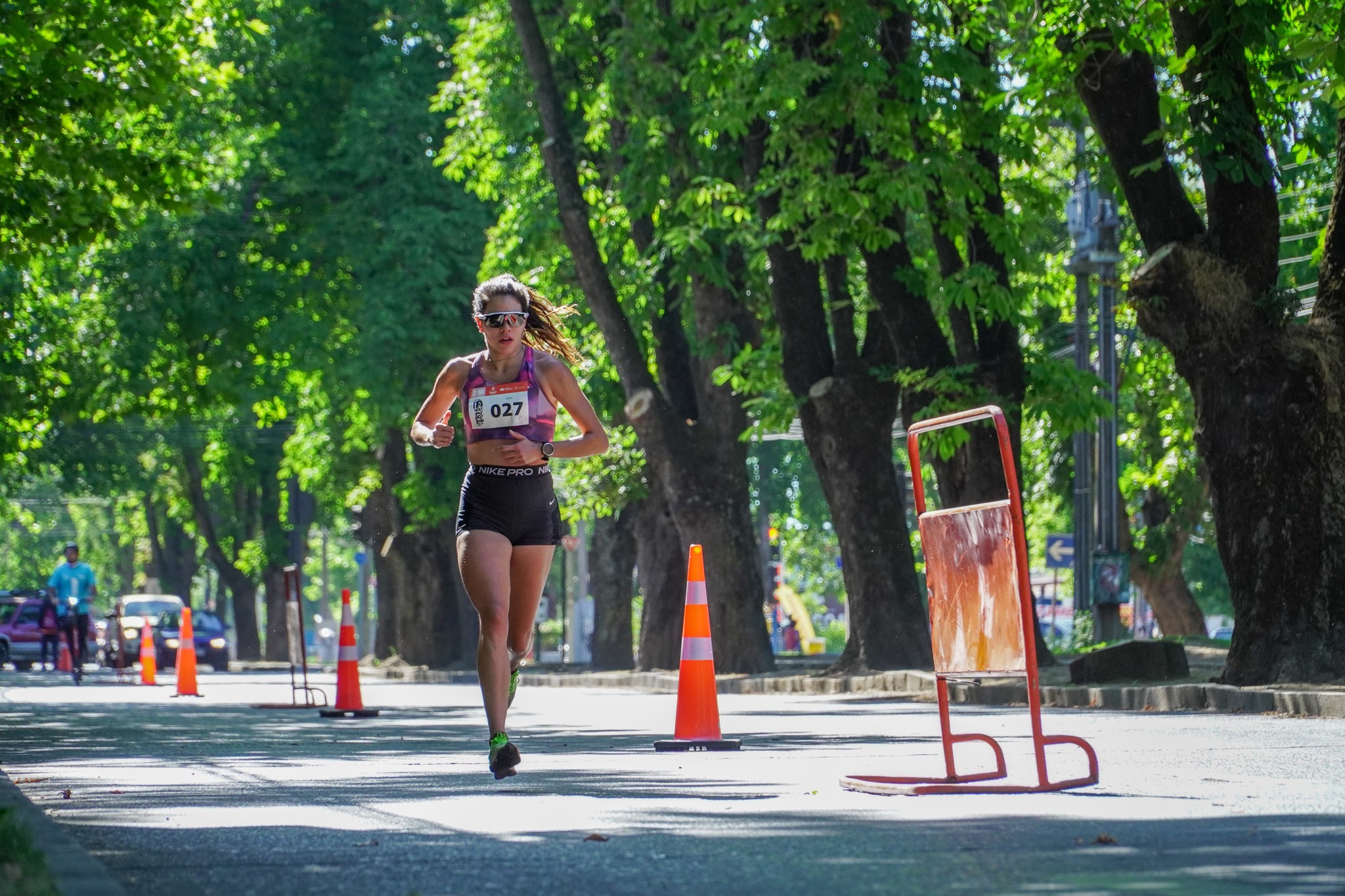 Fedra Luna Sambrán salió a entrenar y ganó una media maratón