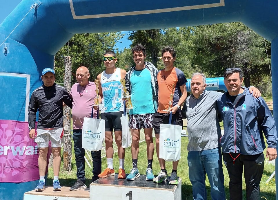 Corrida Atlética Epuyén: Carriqueo se quedó con los 5k