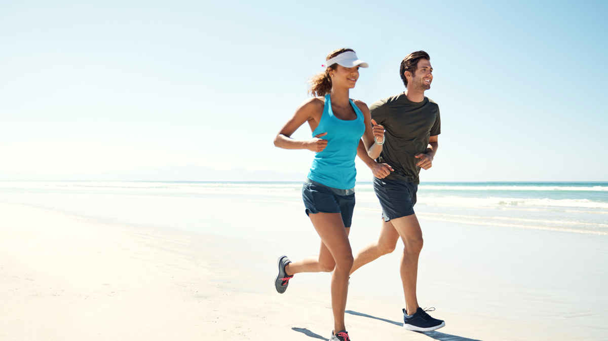 ¿Cuántos kilómetros debe entrenar un runner principiante si desea correr 5, 10, 21k o un maratón?
