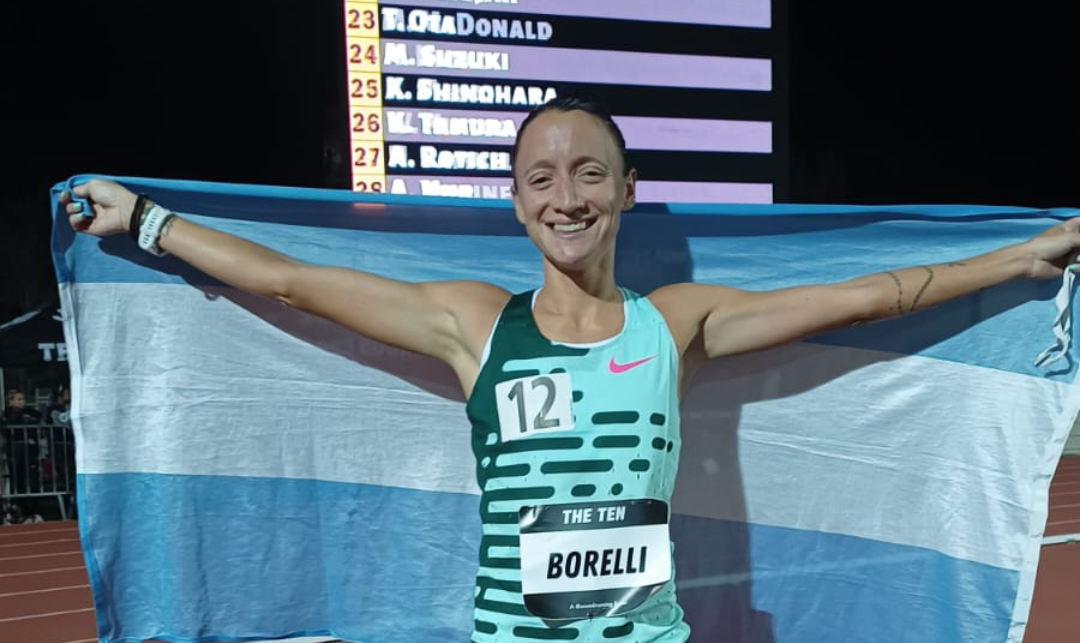 Flor Borelli logra otro récord sudamericano