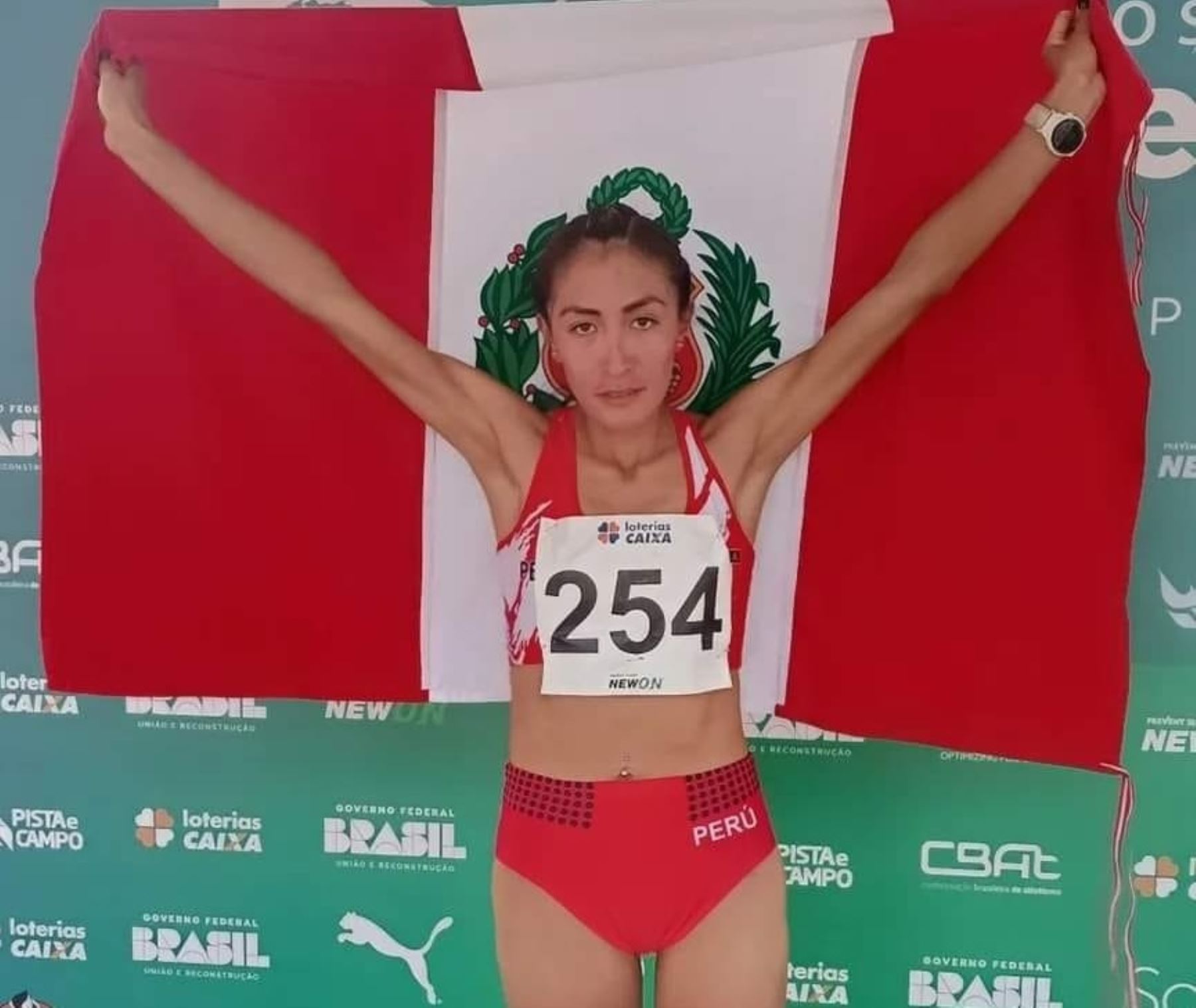 Thalia Valdivia, con récord peruano y clasificación a los 42k de París 2024