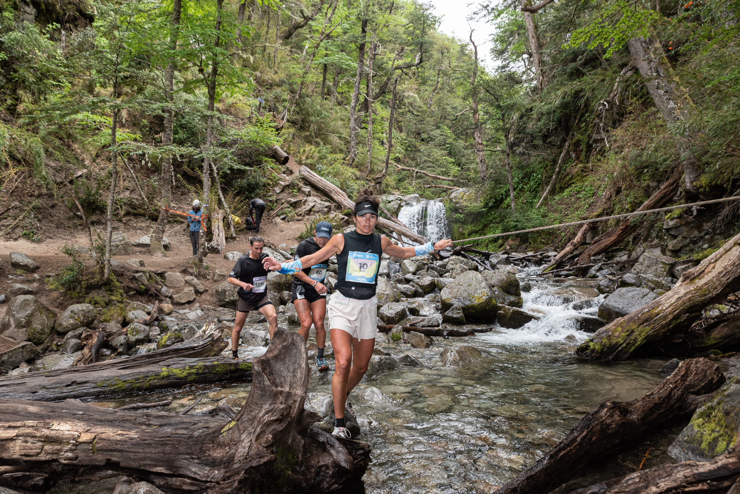 Asics K42: Victorias de Martínez y Valle