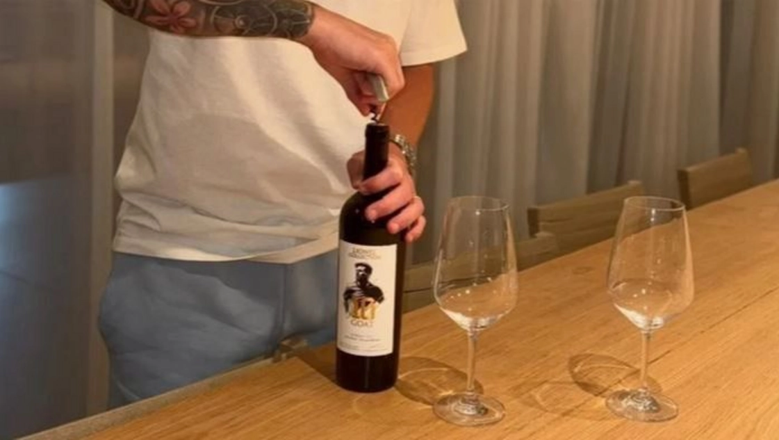 El exclusivo vino que toma Lionel Messi con Sprite