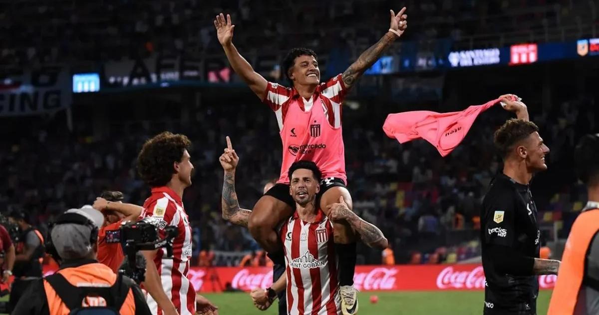 Estudiantes, el campeón, visita a Independiente