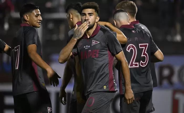 Lanús venció a Sarmiento de La Banda y avanzó a 16avos de final de la Copa Argentina