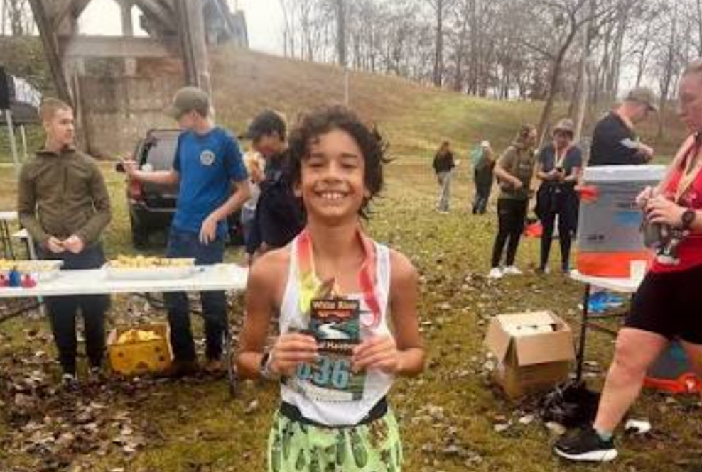 Un nene de 11 años rompió un récord mundial en media maratón