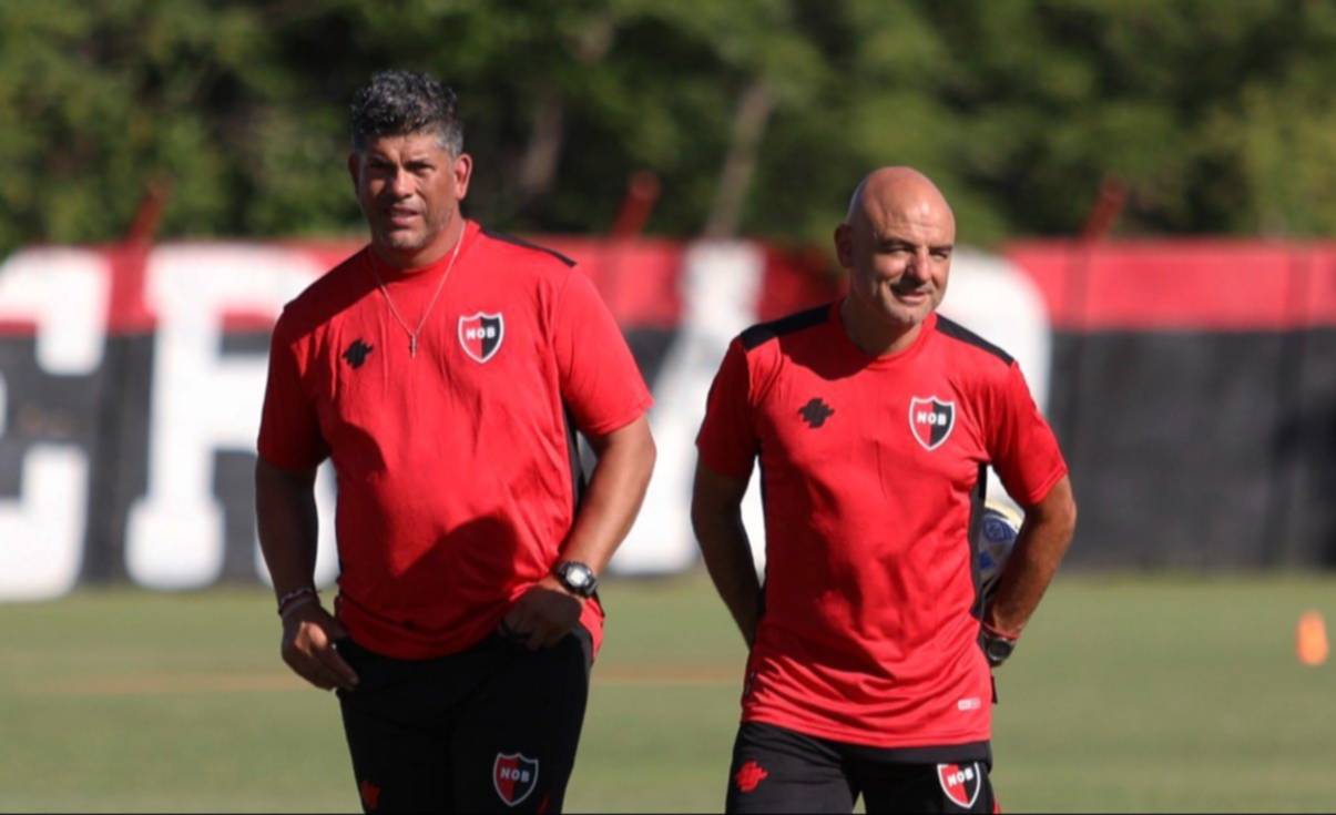 Newell’s echó a Orsi y Gómez tras la dura derrota ante Banfield