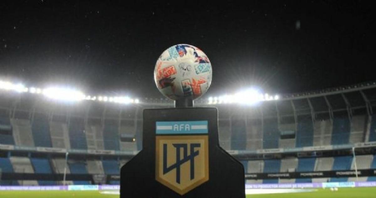 La AFA negó deudas fiscales y anunció la suspensión de la fecha 9