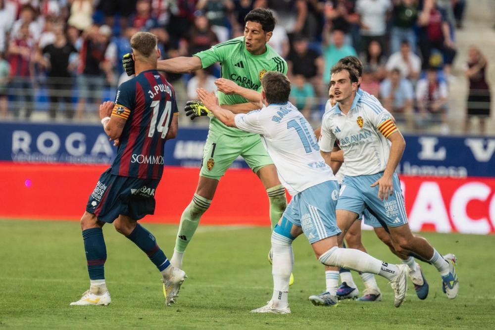 La tremenda piña de Esteban Andrada en la B de España