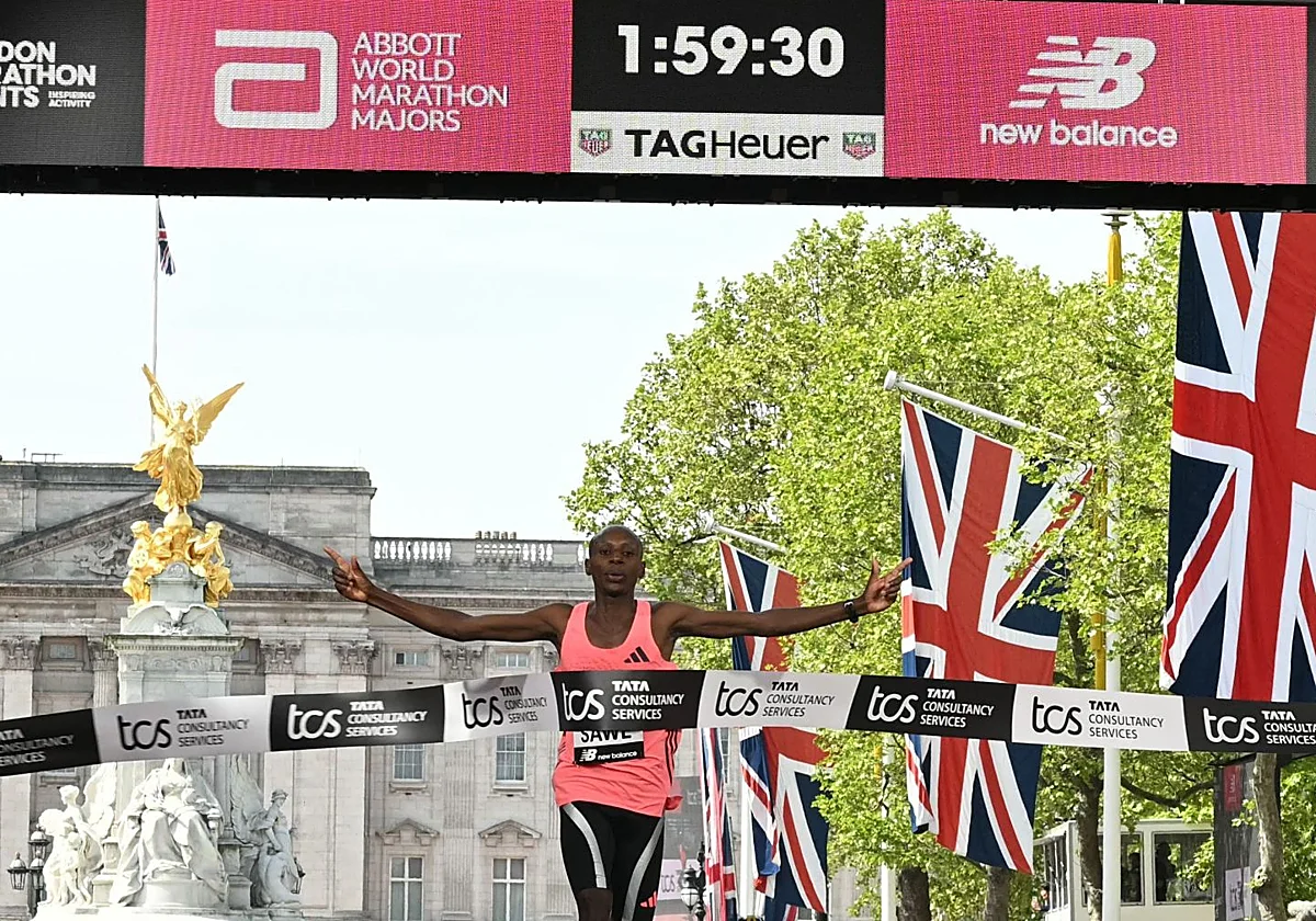 Récord del mundo en maratón: Sawe baja las 2 horas en Londres