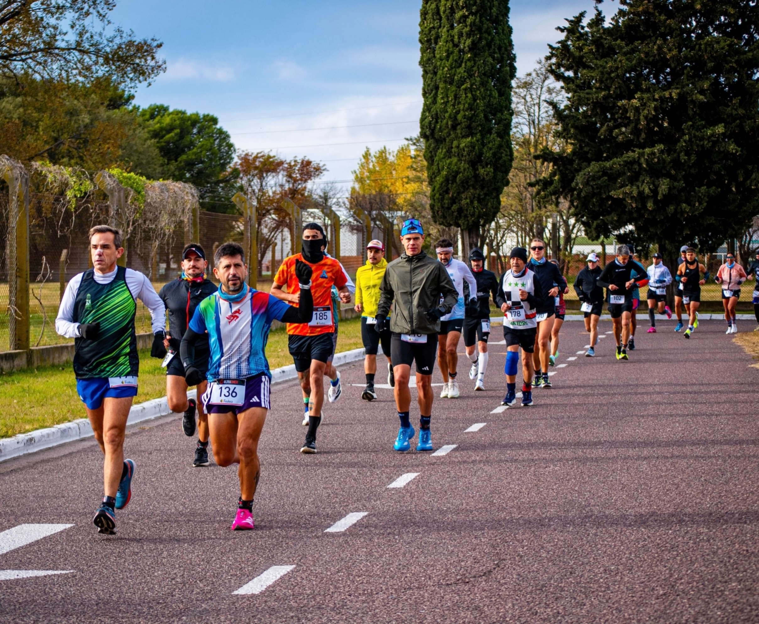 Ultramaratón General Pico: Victoria de Merlo y Molinas