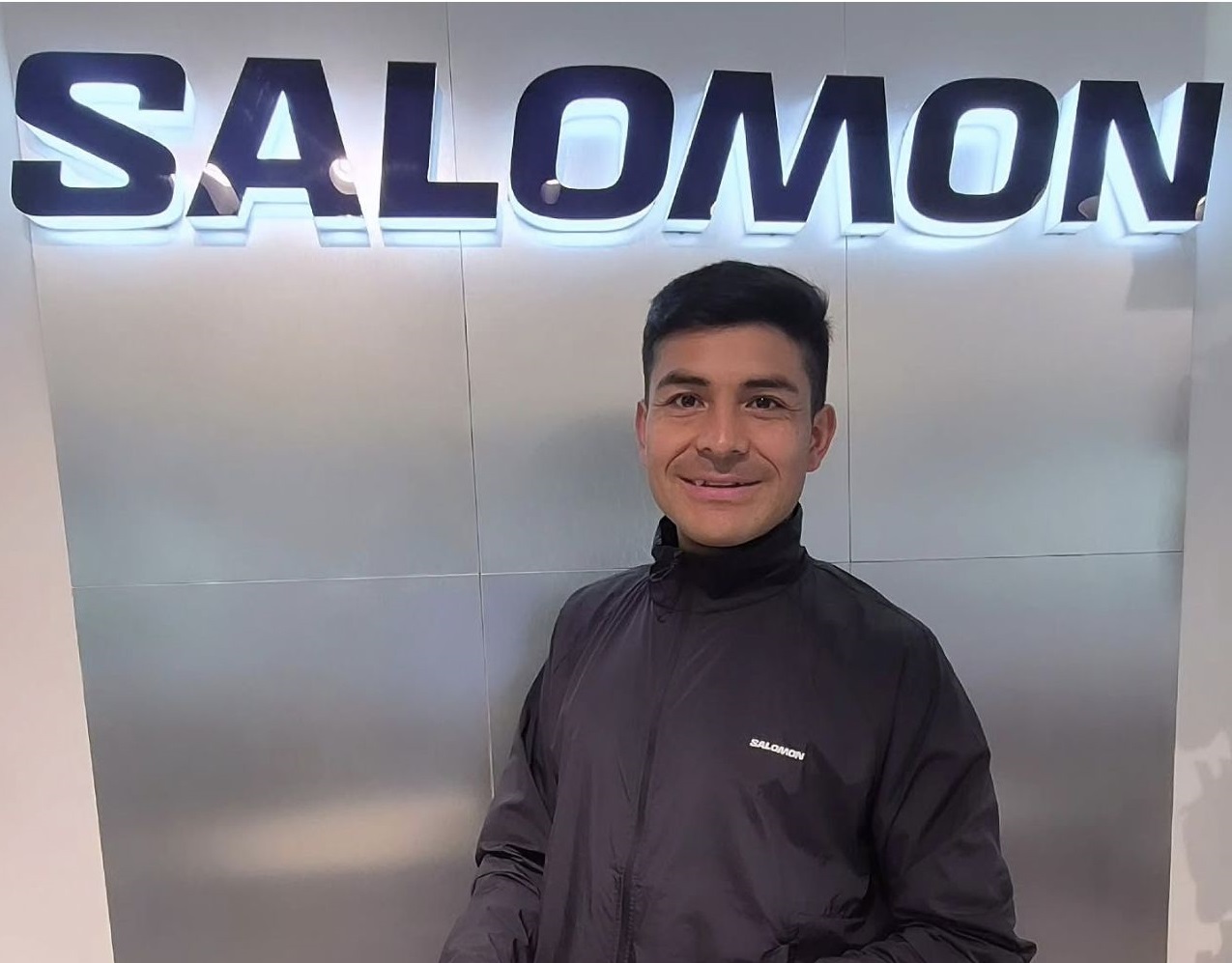 Adrián Gaspar se suma a Salomon