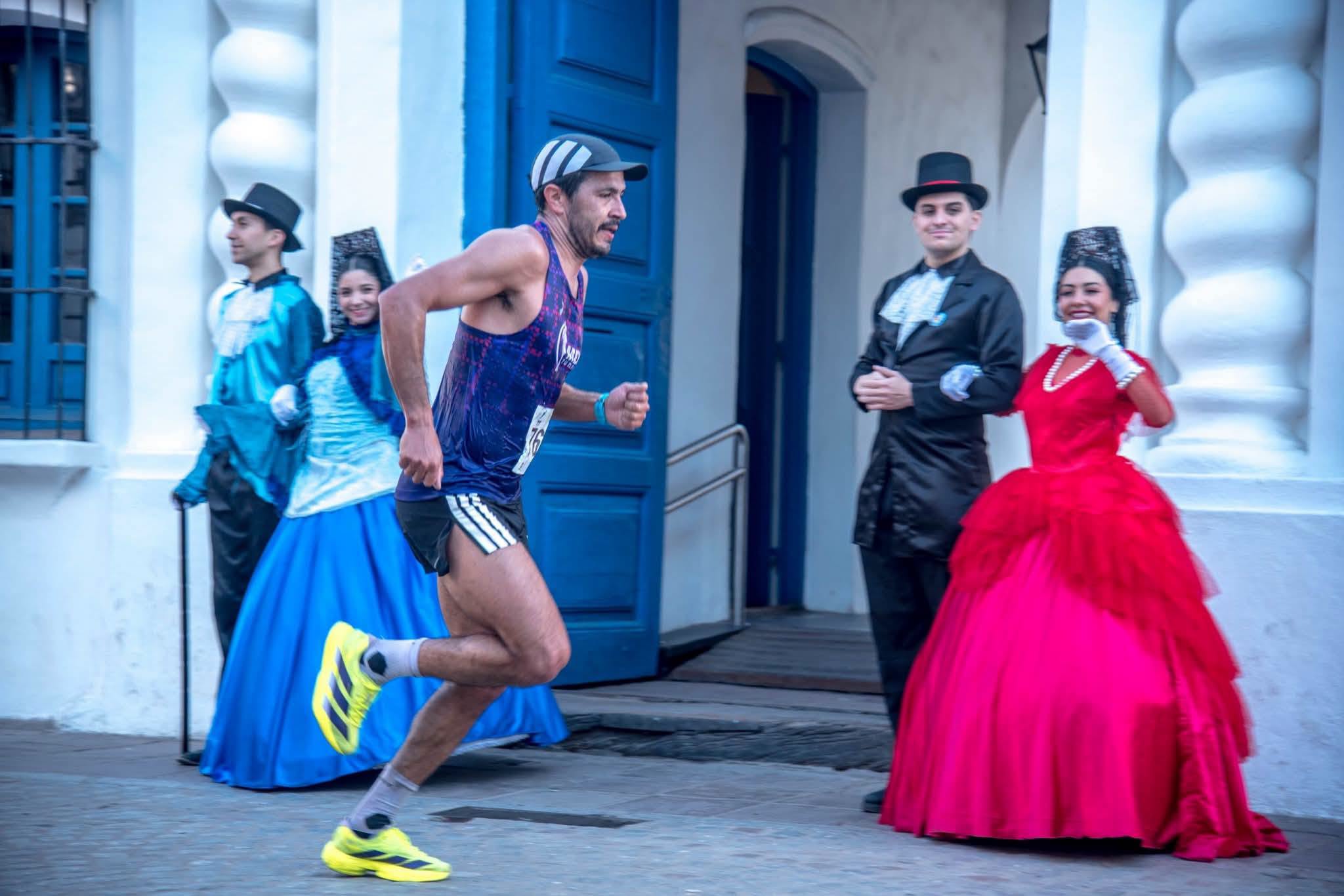 SMT Corre: Triunfos de Quiroga y Vilca