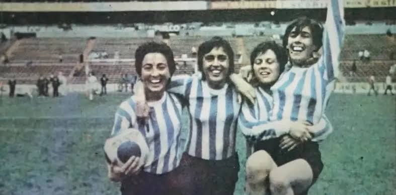 Fútbol Femenino: Llega la Copa Raíces, para jugadoras de entre 35 y 50 años