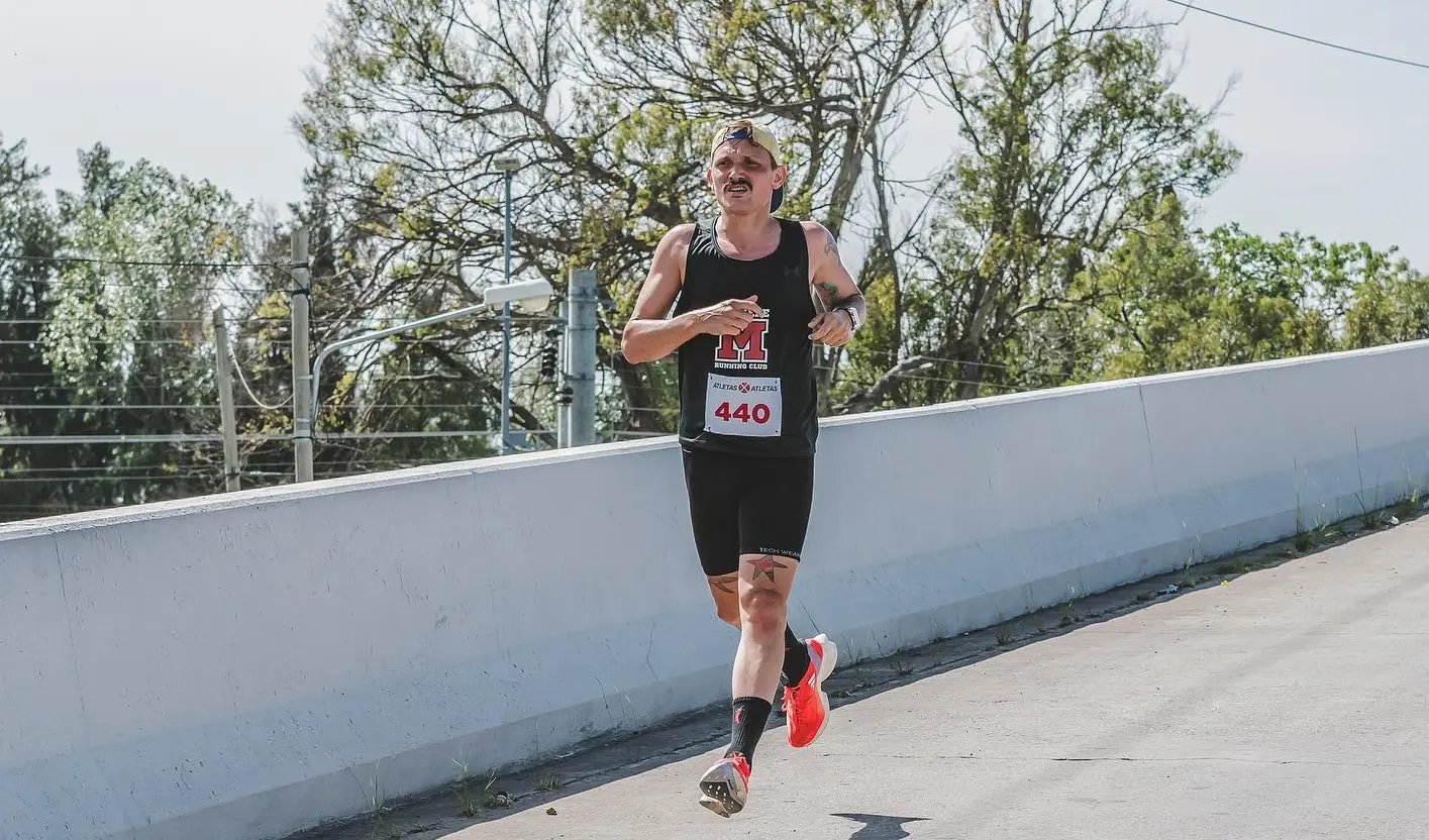 ARG 1300: Facundo Pomponio, el ultrarunner que recorrerá 1.300 kilómetros desde los Andes hasta el Obelisco por una causa solidaria