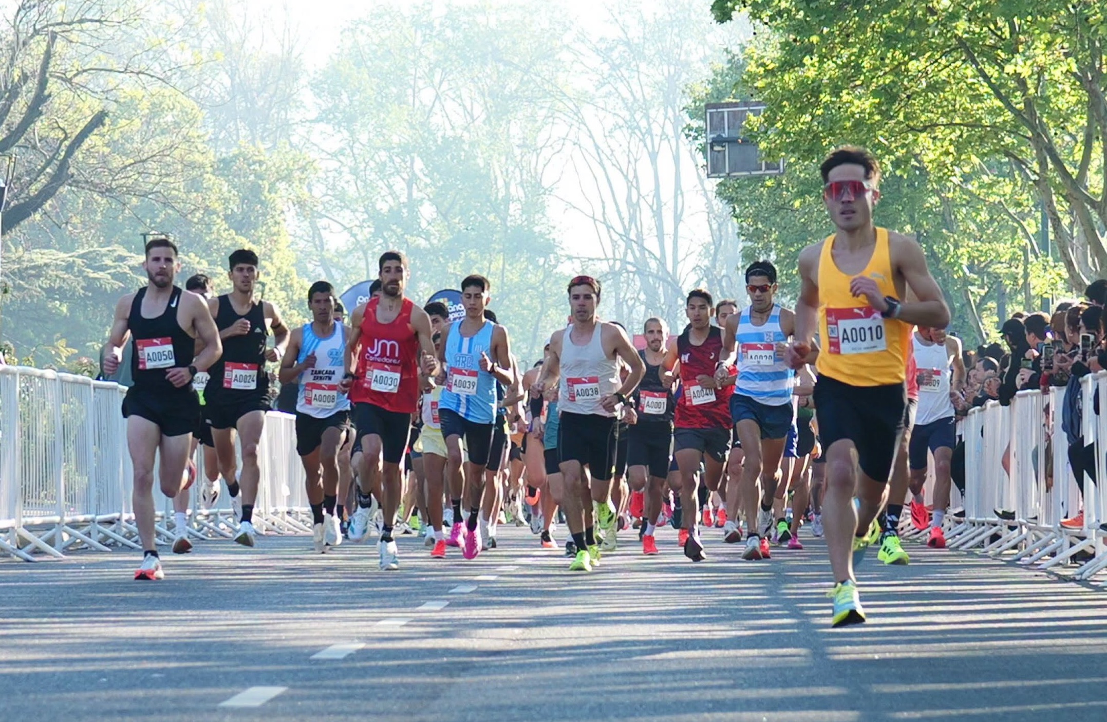 10k Puma: Triunfos de Di Leva y Luna