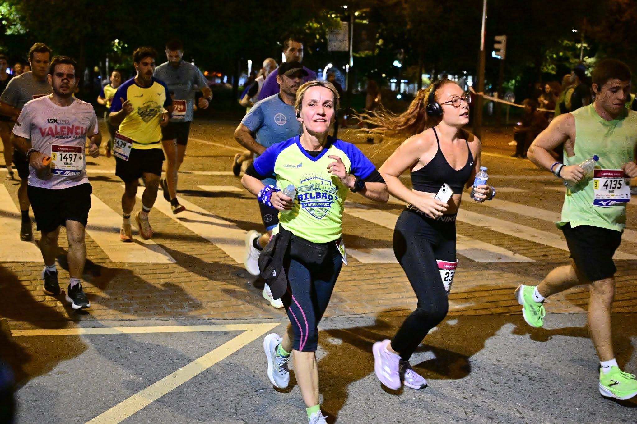 El ugandés Musobo y la etíope Abaraya ganan la media maratón nocturna de Bilbao